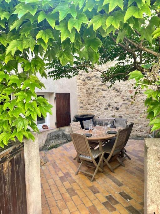Cabrieres-d'Aigues Charmante Maison De Village Au Pied Du Luberon מראה חיצוני תמונה